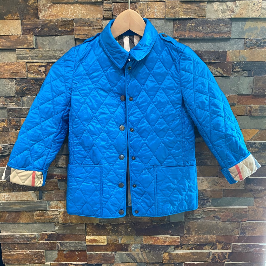Burberry ~ Lightweight Diamond Quilted Jacket ~ Children’s Size 8y